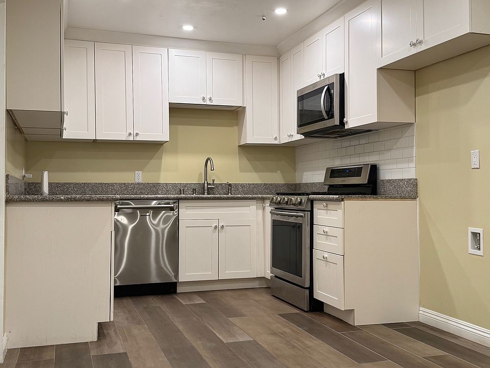 Main kitchen