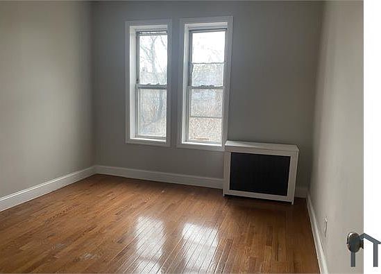 3rd image of 1223 Union Ave #3