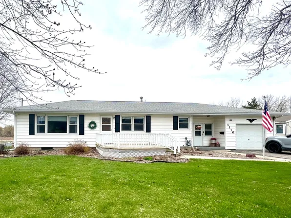 1116 S Broadway St, Spring Valley, MN 55975