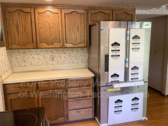 5th image of 25414 213th Pl SE Unit 18