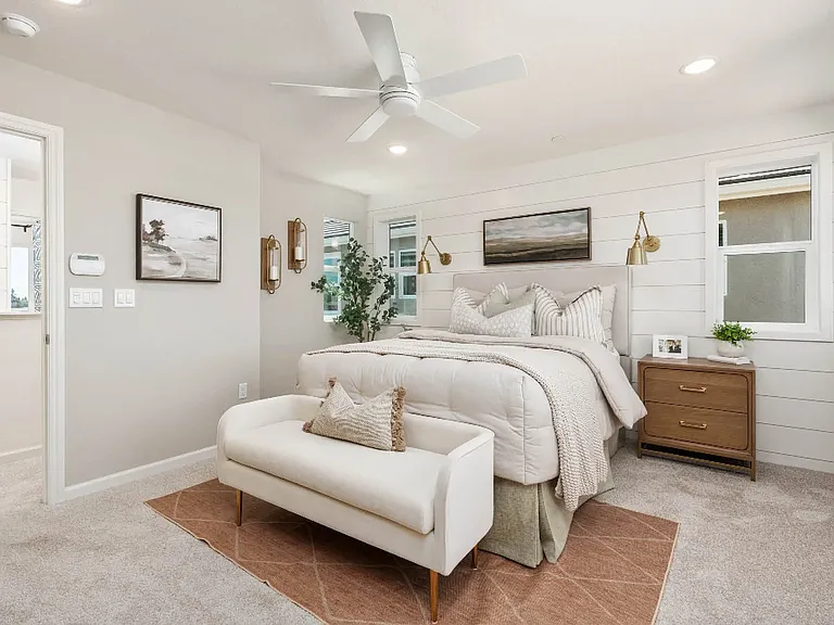 2047 N Wagon Ln — Photo 9