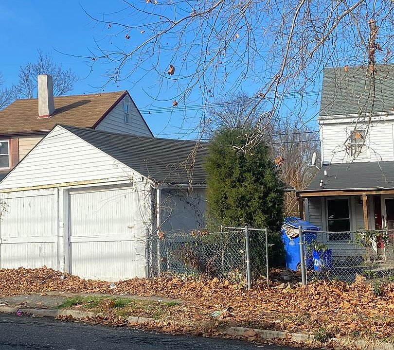 2nd image of 530 Bordentown Rd