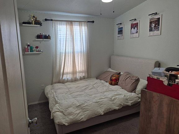 5th image of 1512 E 5th St Space 95