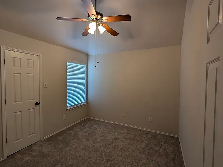 2717 Grand Canyon Ct — Photo 6