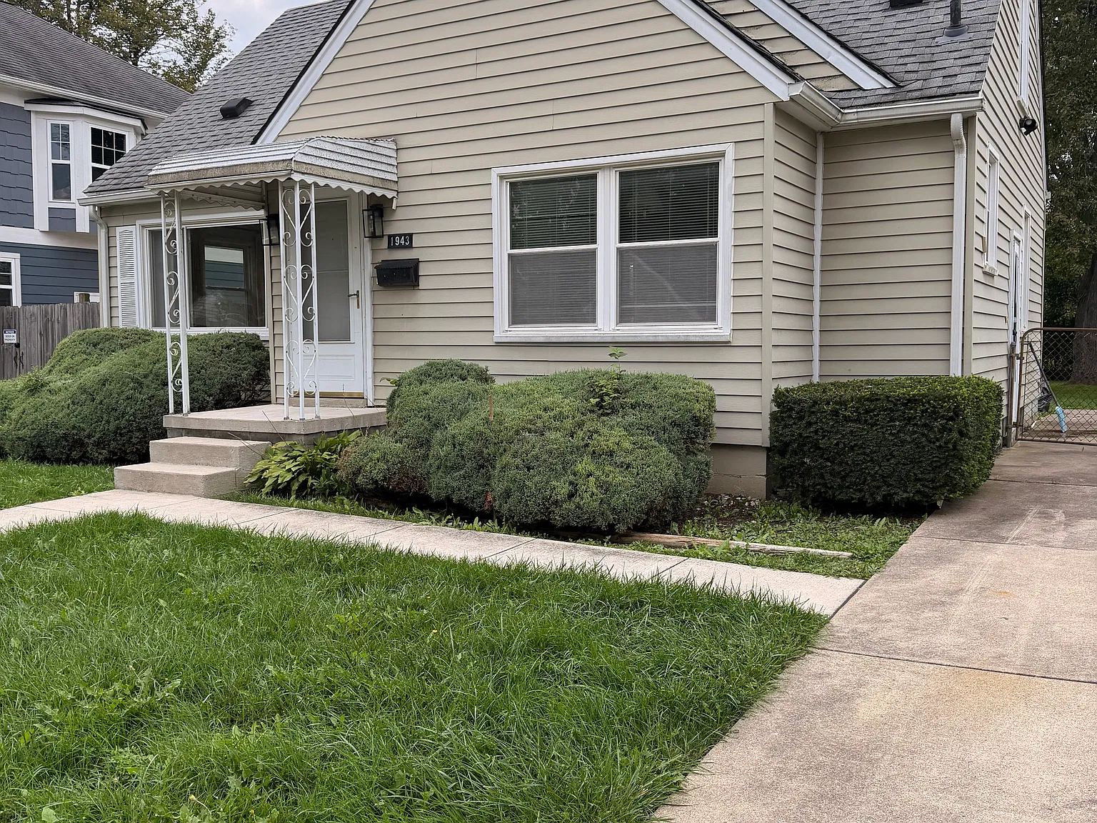 3 bed, 1087 sqft, $1,895 — Photo 1