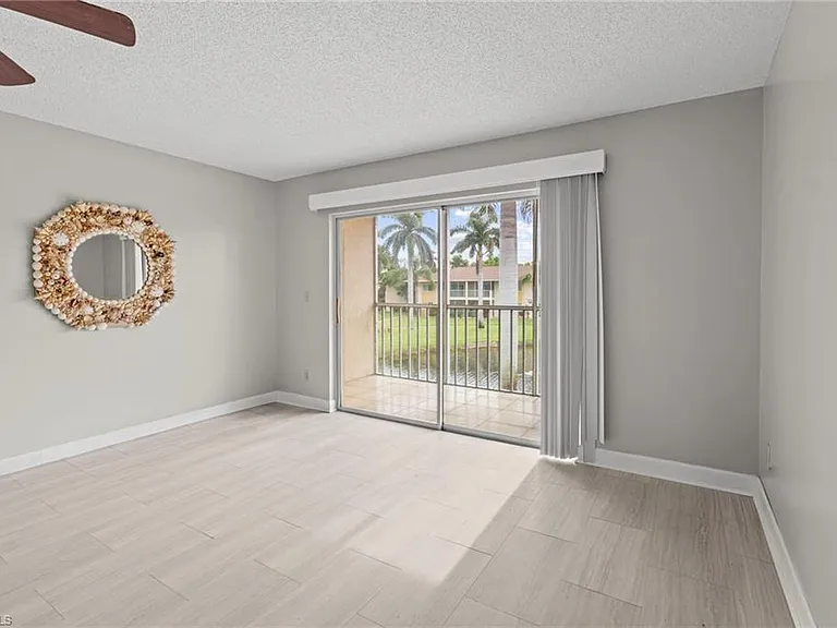 6184 Michelle Way #243 — Photo 5