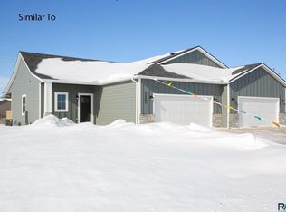 1125 S Foss Ave, Sioux Falls, SD 57110