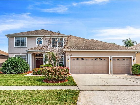 3rd image of 2025 Sunset Terrace Dr