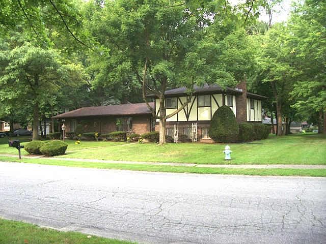 1st image of 5228 N Leone Pl