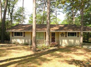 183 Greenbriar Trl, Holly Lake Ranch, TX 75765