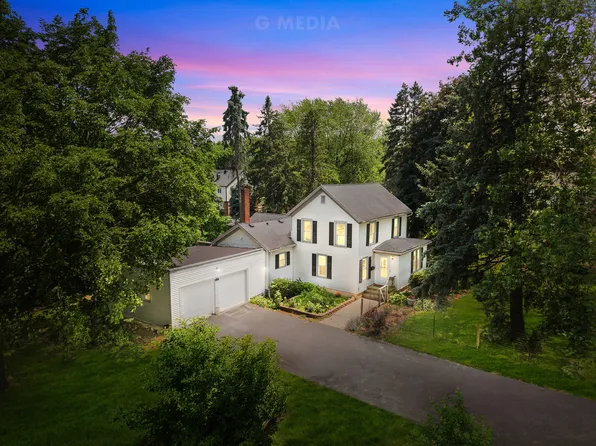 2310 N 1st St, Dekalb, IL 60115