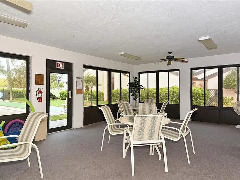 6281 Timberlake Dr #H6 — Photo 42