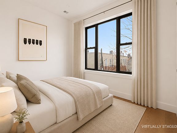 5th image of 510 Fairview Ave #2L