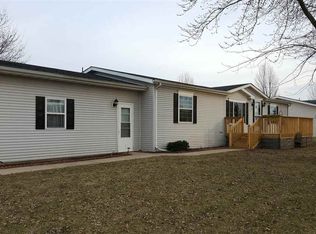 3804 E Wood Ln, Belvidere, IL 61008