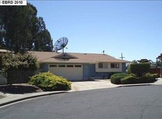 25 Lupine Ct, El Sobrante, CA 94803
