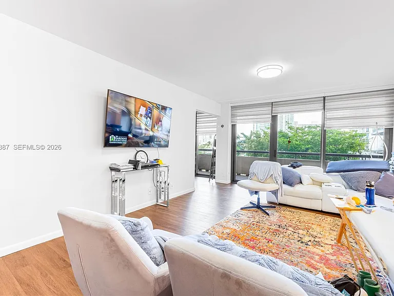 19667 Turnberry Way #3F — Photo 19