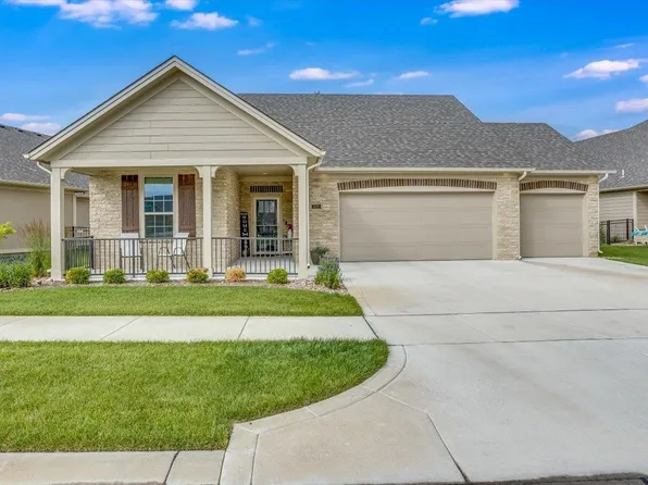 6507 W Palmetto St, Wichita, KS 67205