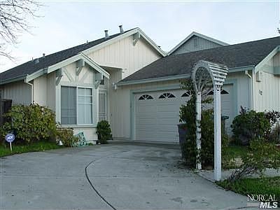1st image of 112 Rivermouth Ln