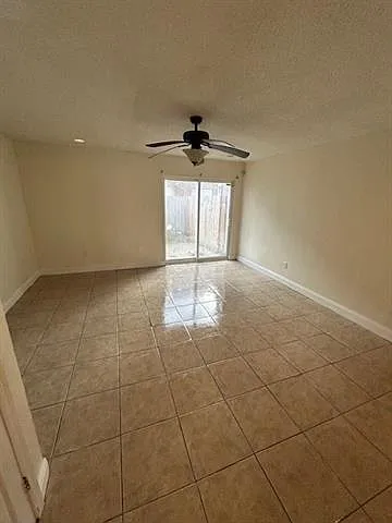 5997 Tullis Dr #B — Photo 5