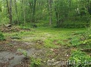 192 Pendleton Hill Rd, North Stonington, CT 06359