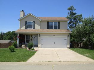 281 Village Circle Dr, Winfield, MO 63389