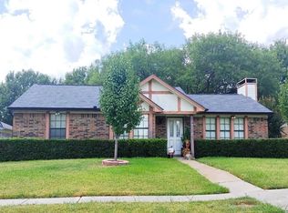 1309 Cedarcrest Dr, Mesquite, TX