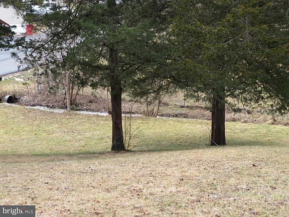 5th image of 269 Crawford Quarry Rd