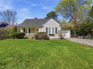 23 Richmond Ave, Barrington, RI 02806