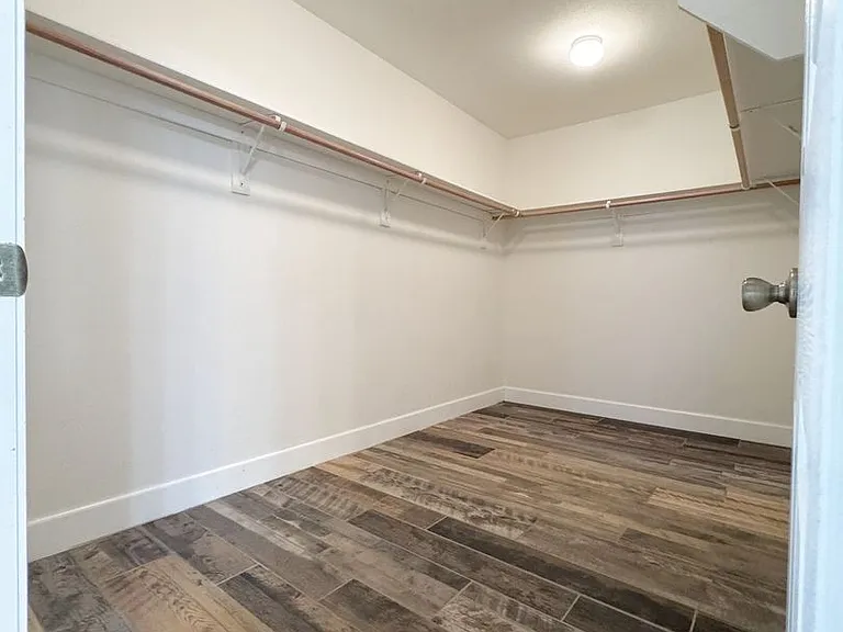 8209 Dusty Valley Ct — Photo 27