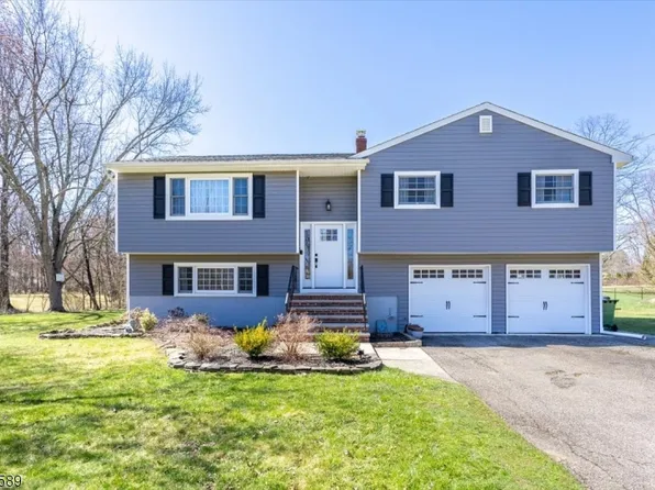 9 N Washington Valley Rd, Washington Twp., NJ 07853