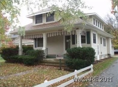 1st image of 719 Crescent Dr