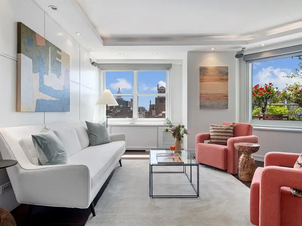 101 West 12th Street 20-F image 1 of 12