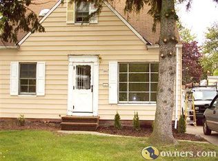 3913 Warrensville Center Rd, Warrensville Heights, OH 44122