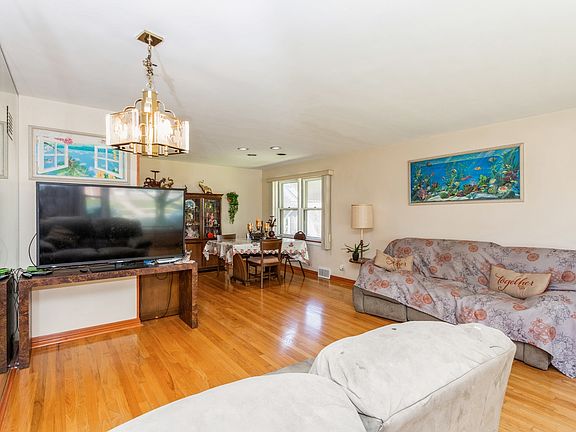 4th image of 3329 Wilder St