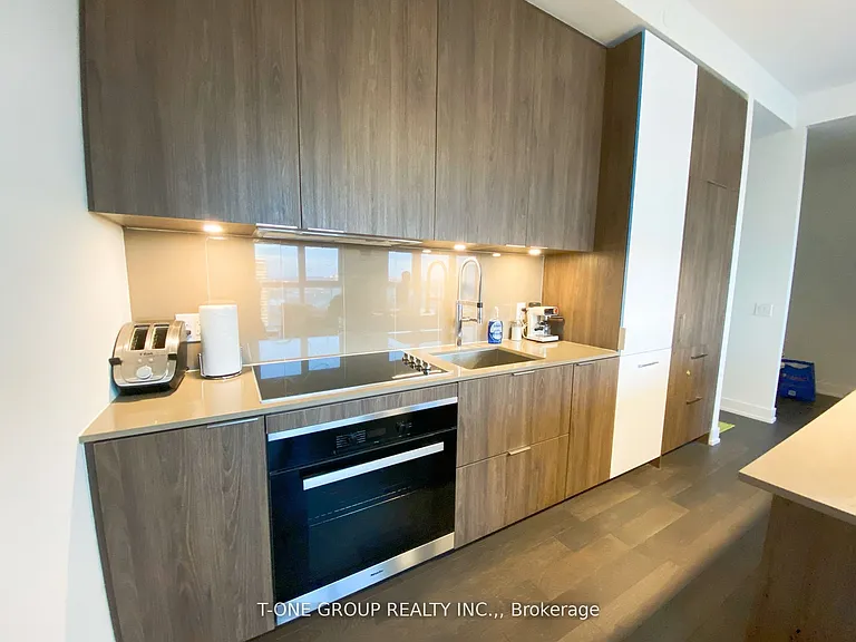 15 Lower Jarvis St #4206 — Photo 4