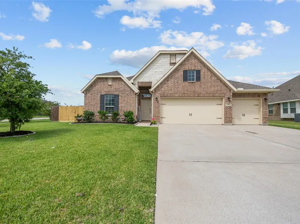 142 San Gabriel Dr, Baytown, TX 77523