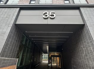 35 Parliament St #707, Toronto, ON M5A 4R2