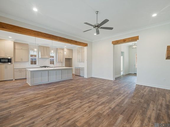 5th image of 17657 Empress Dr