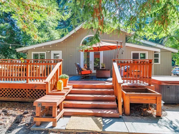 591 Primavera Rd, Boulder Creek, CA 95006