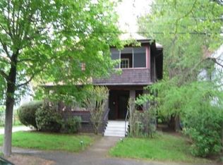 22 Aberdeen St #2, Newton, MA 02461