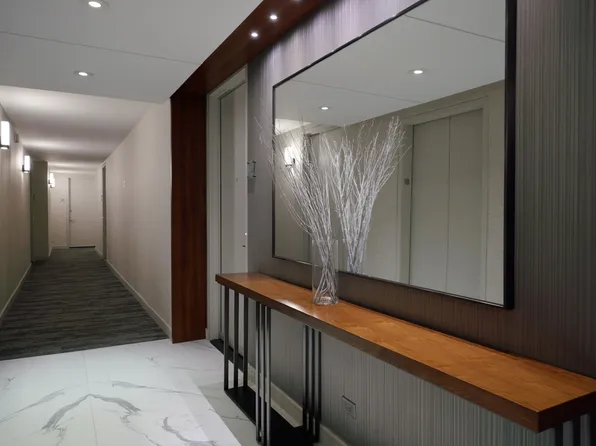 515 East 72nd Street 9P image 17 of 18
