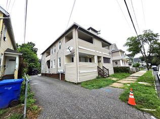 64 Marlborough St, Springfield, MA 01109