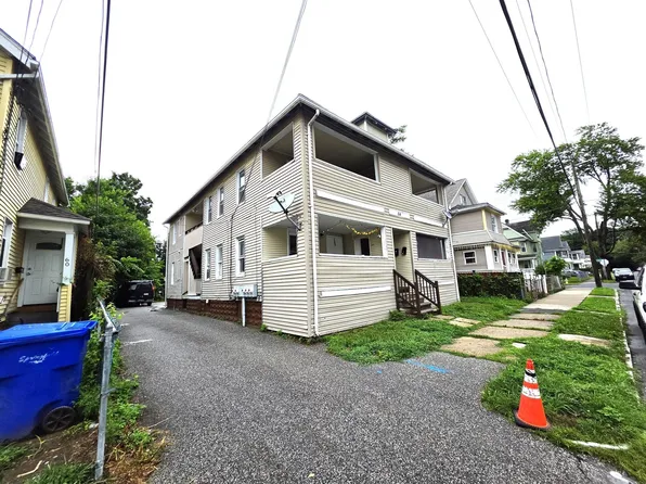 64 Marlborough St, Springfield, MA 01109