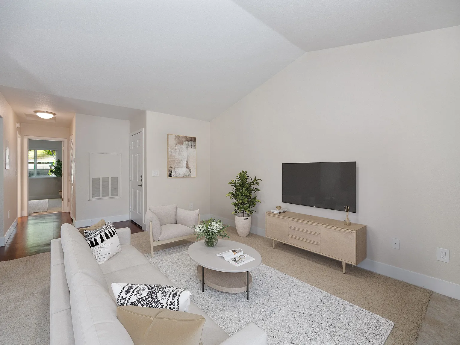 Folsom Ranch Apartments — Photo 3