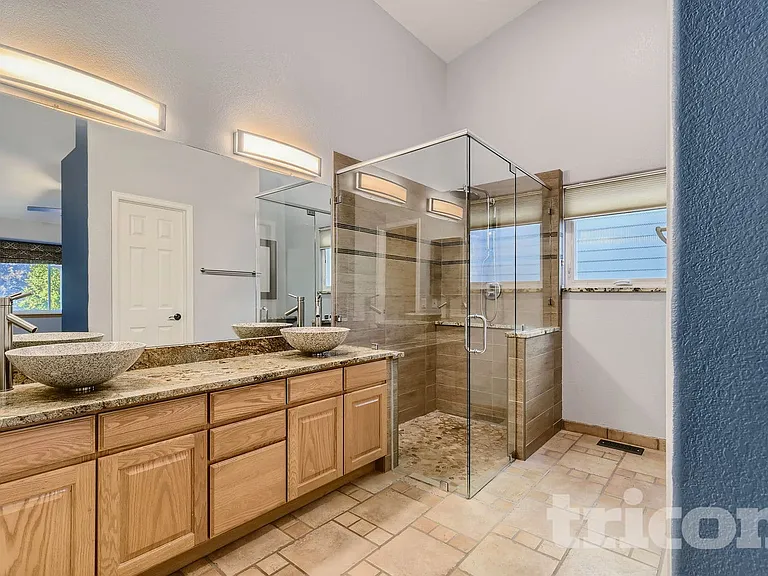 19206 E Clear Creek Pl — Photo 10