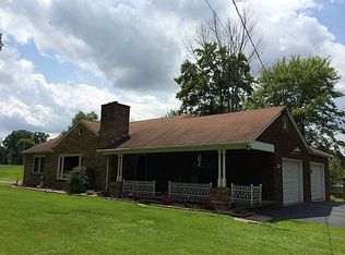 1355 Skyline Dr, Hermitage, PA