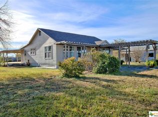 1215 Appling Rd, Kingsbury, TX 78638