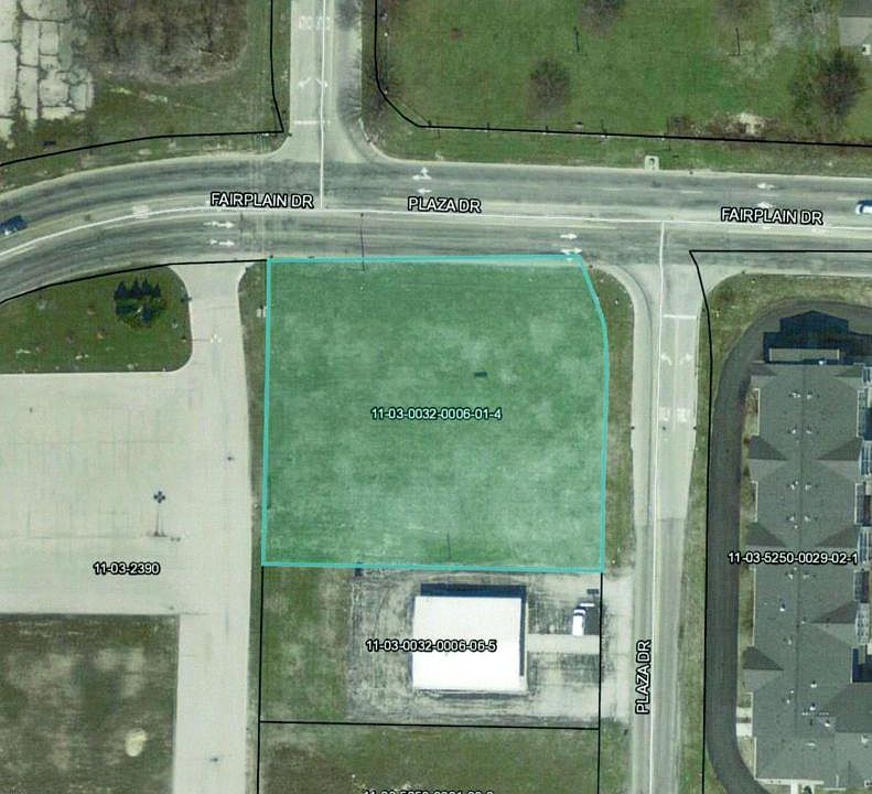 1st image of 1916 Plaza Dr