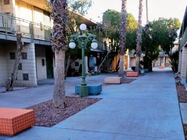 Ratpack Bungalow, 589 Sierra Vista Dr #Cb603f838, Las Vegas, NV 89169