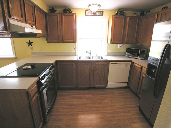 4th image of 20814 74th Avenue Ct E